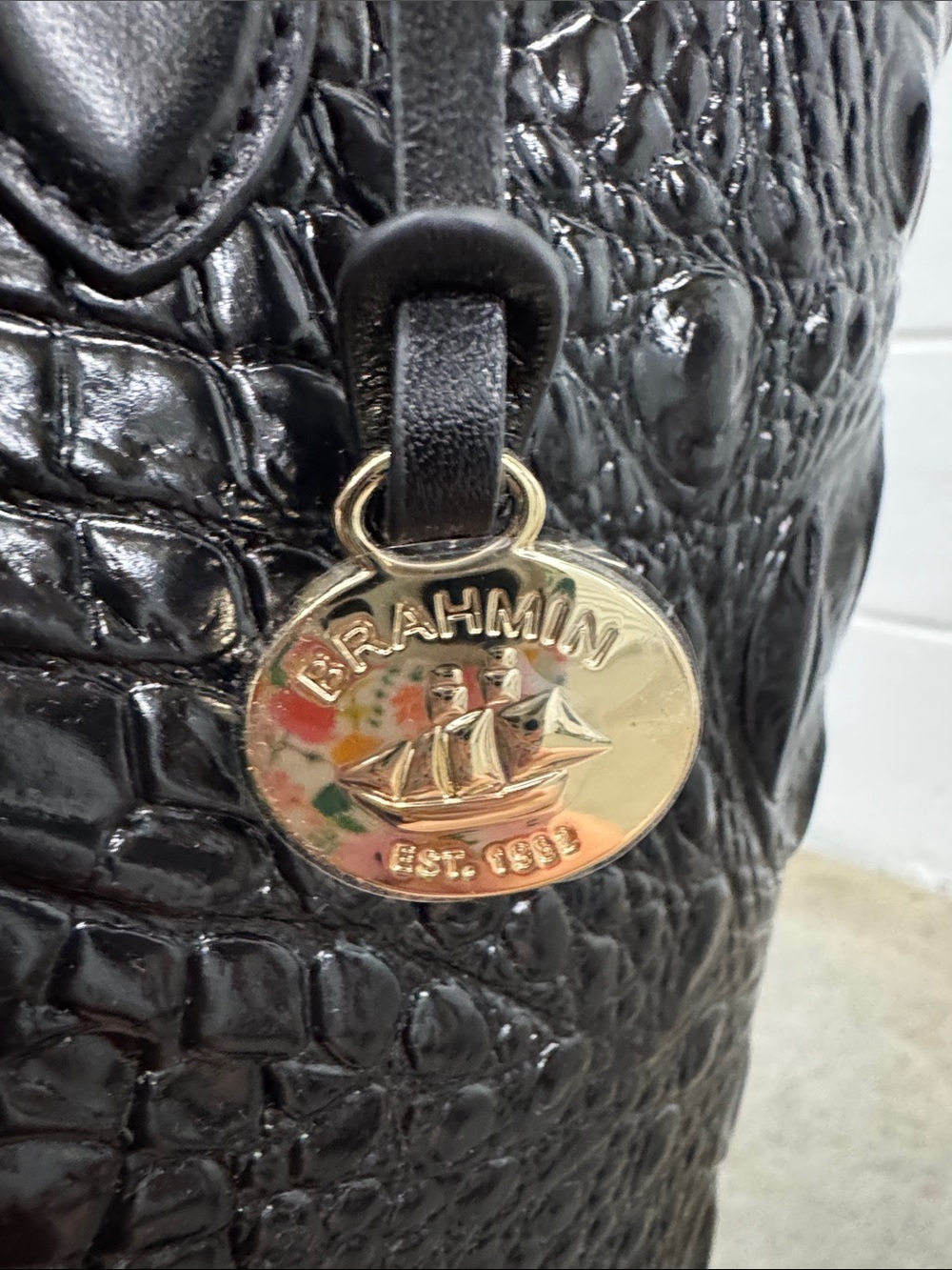 Brahmin Black Croc “Ezra untamed Kairos” Tote with Leopard-Print Center Panel - Picture 5 of 9